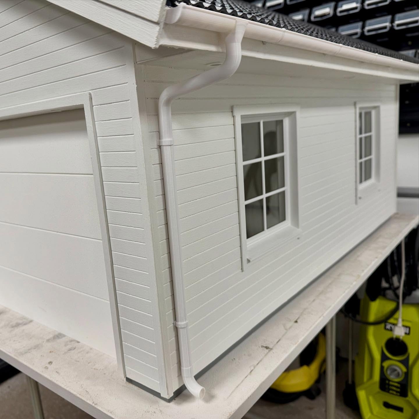 Lawn Garage post media